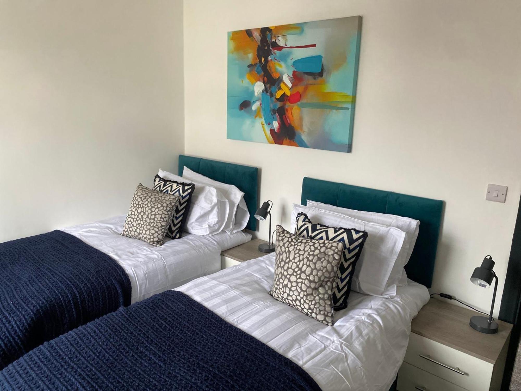 3-Bed House Close To Goodison Park, Liverpool Eksteriør billede